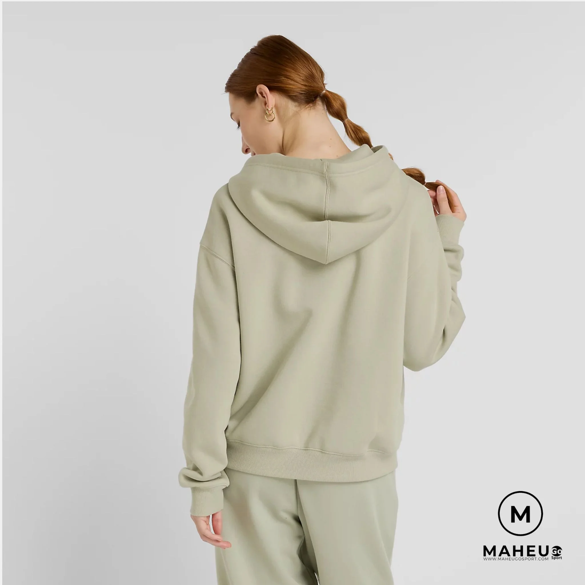 HOOD FEMME ESSENTIAL OLIVINE, NEW BALANCE – Image 2