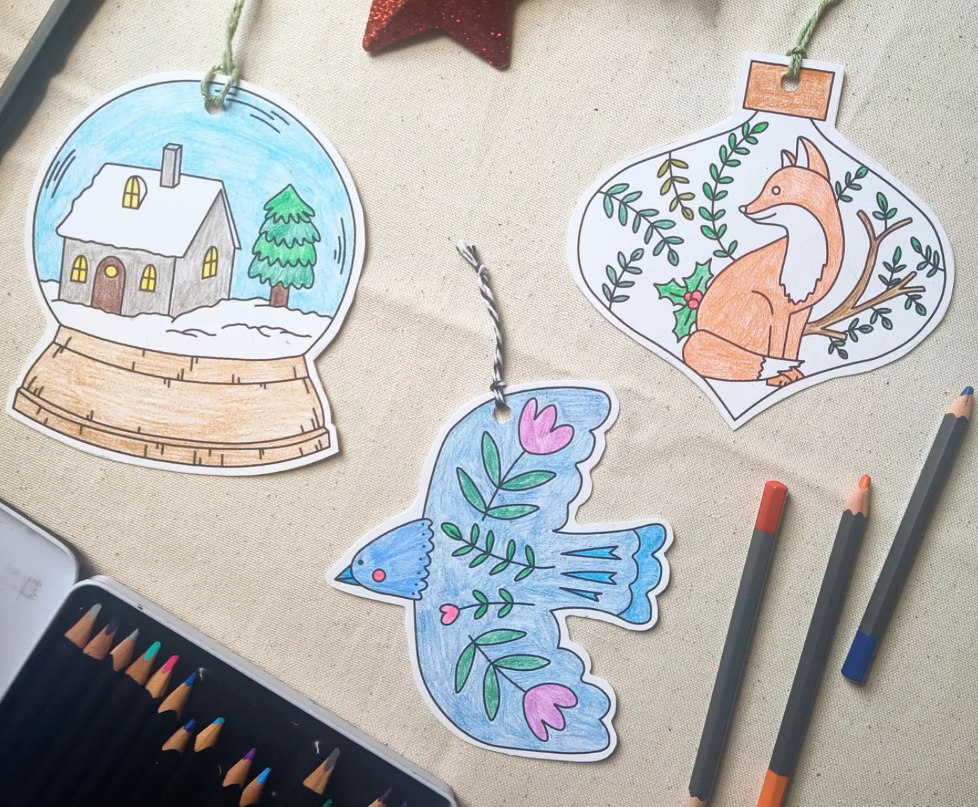 Décorations de Noël à colorier x3