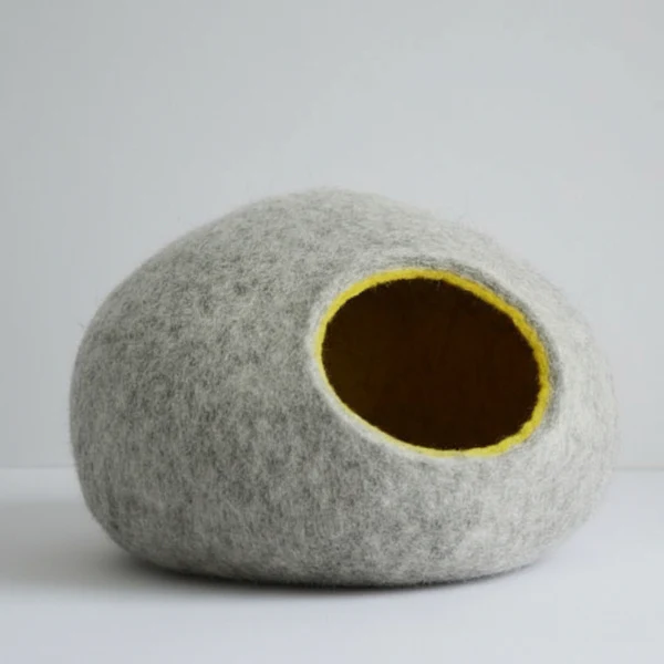 Cocon En Laine Tyrolienne Fait Main Pour Chat – Image 2