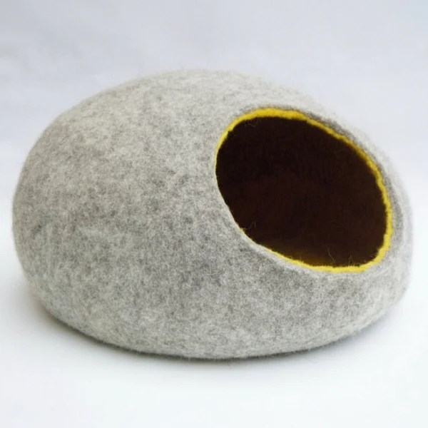 Cocon En Laine Tyrolienne Fait Main Pour Chat – Image 4