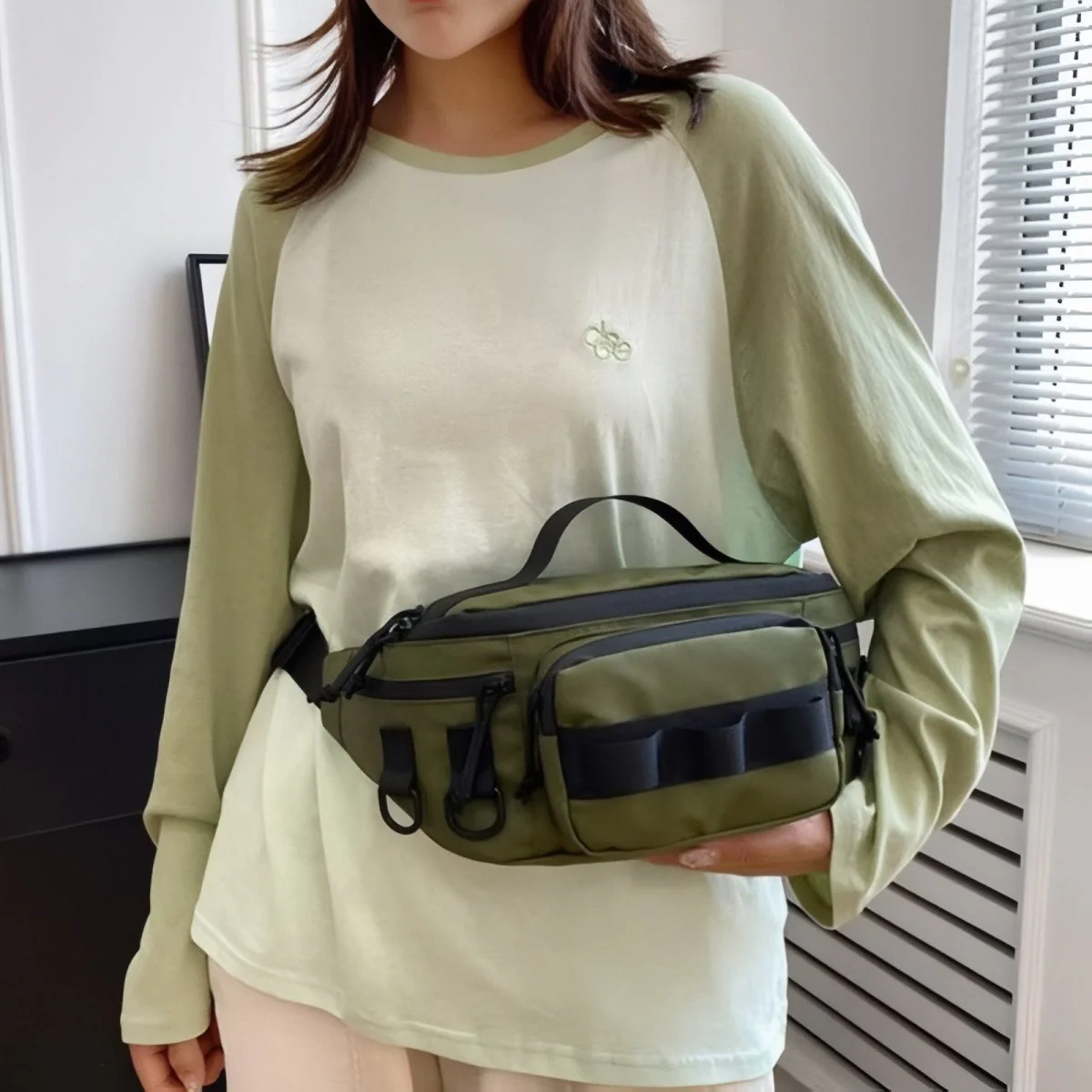 Sac banane compact et résistant pour randonnée | Montelac – Image 3