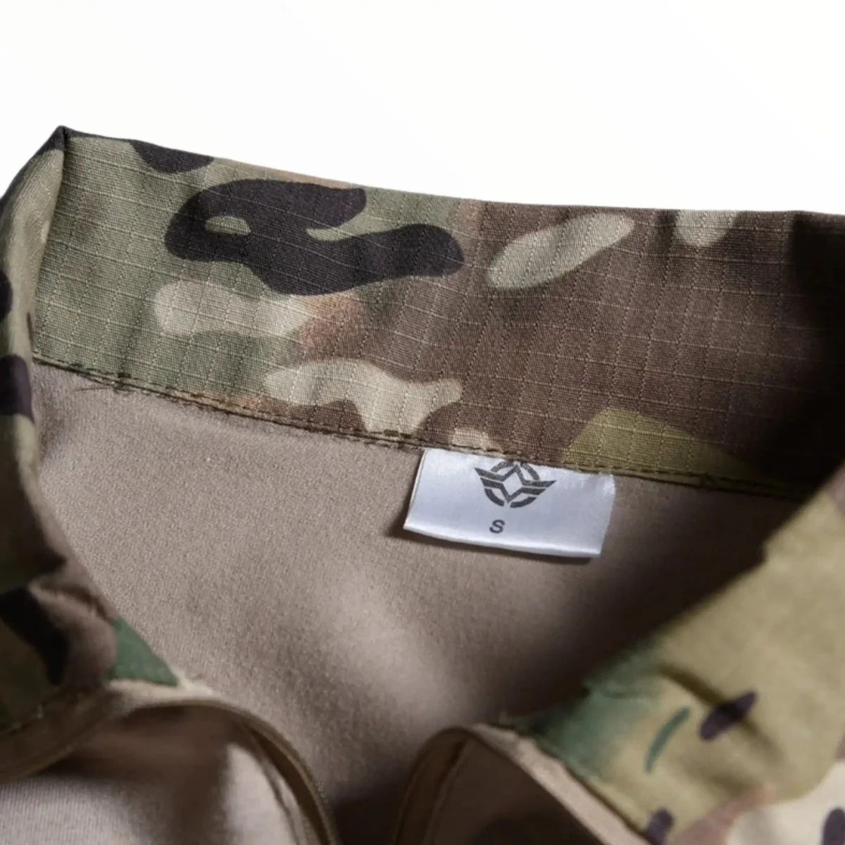 T-shirt respirant zippé à col montant | Montelac – Image 3