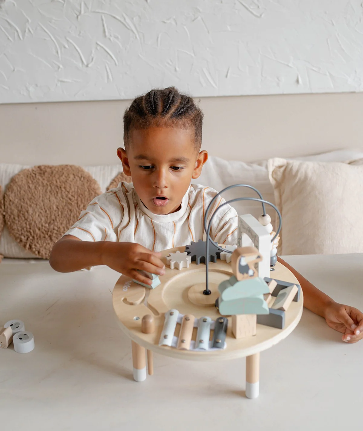 Petite table activité éveil - 18m+ – Image 5